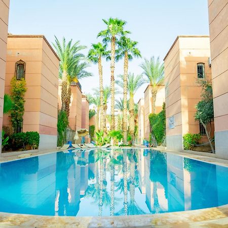 Riad The Moroccans Pool And Terrace Marrakesh Exterior photo