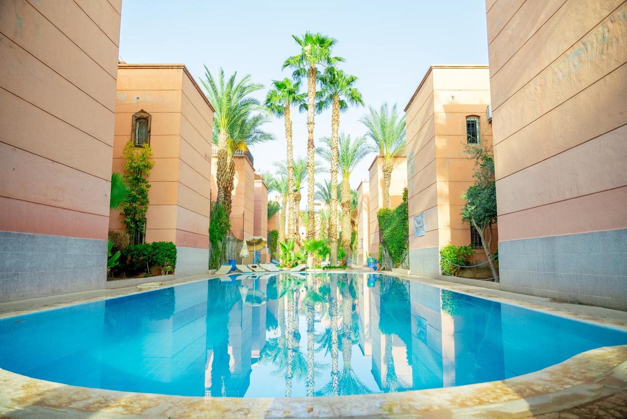 Riad The Moroccans Pool And Terrace Marrakesh Exterior photo