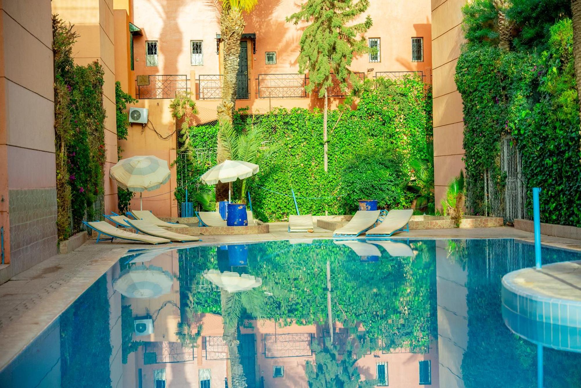 Riad The Moroccans Pool And Terrace Marrakesh Exterior photo