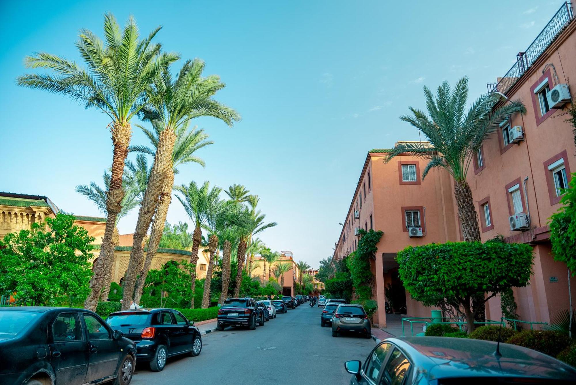 Riad The Moroccans Pool And Terrace Marrakesh Exterior photo